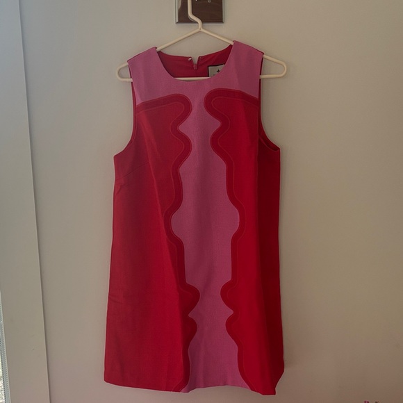 Tuckernuck Dresses & Skirts - Tuckernuck Poppy and Hot Pink Placed Embroidery Marlowe Dress